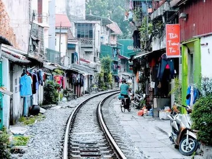 Hotspot Matrix: Biến Mẹ Cua Cốm khen vải trứng Phù thành cơ hội marketing đột phá